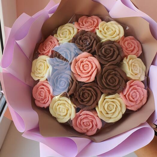 Букет из шоколадных роз