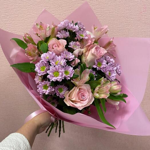 Bouquet with rose, alstroemeria and chrysanthemum