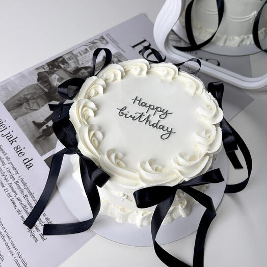 Торт в стиле ламбет с бантиками Happy birthday