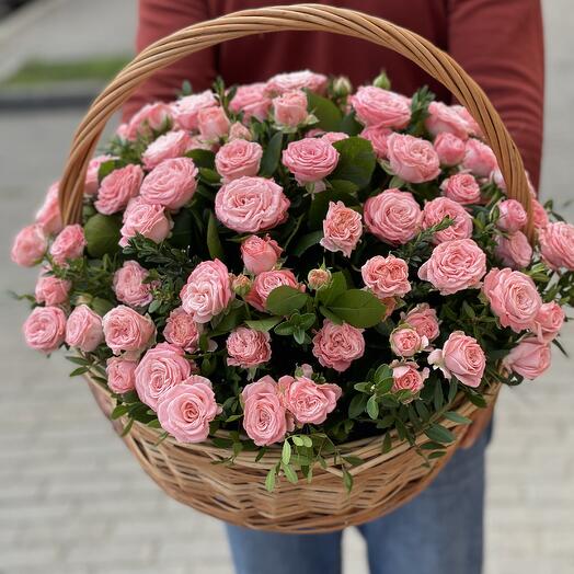 Корзина с цветами