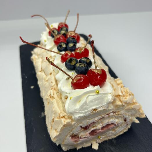 Meringue roll