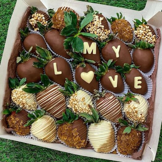 Клубника в шоколаде для любимых My l️ove