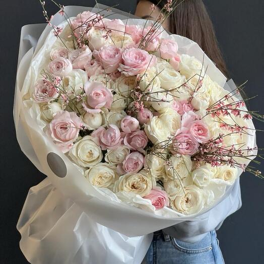 Моно букет из кустовой пионовидной розы «Нежный пунш»🌸