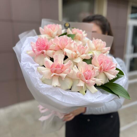 Ажурные розы