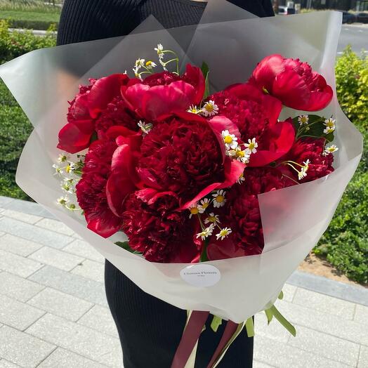 Carm red peony bouquet