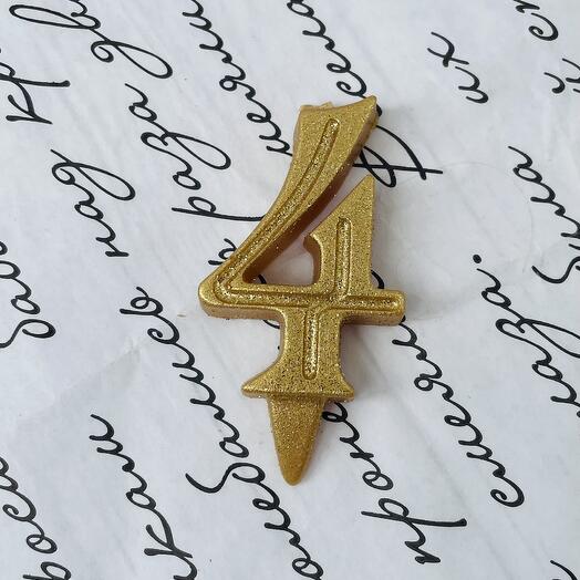 Свеча-цифра 4