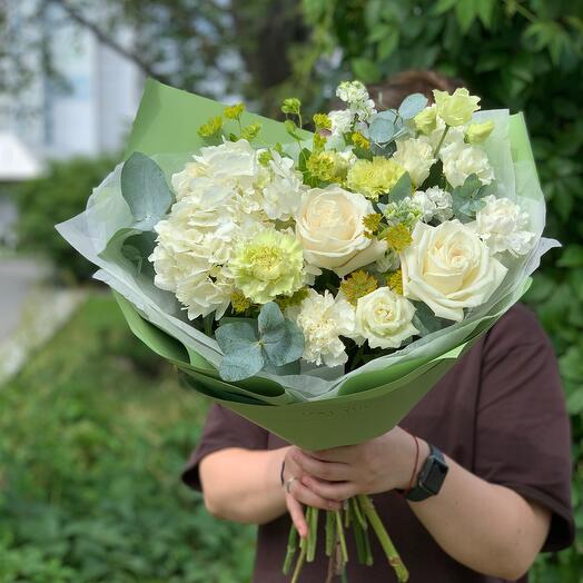 Авторский букет «фисташковый пудинг💚»