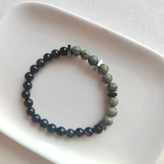 Браслет из змеевика и глазкового агата