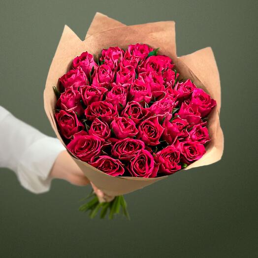 Букет Флоренция (малиновые розы 31 шт) Кения 40 см