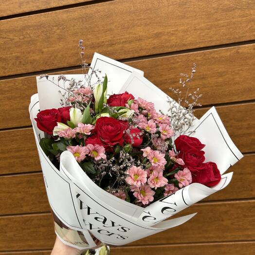 Яркий сборный букет 💐