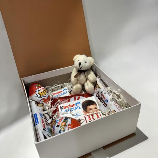 Teddy bear and chocolate happiness