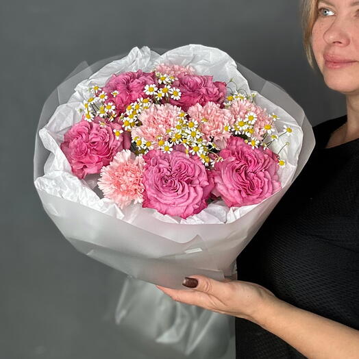 Розы и ромашки