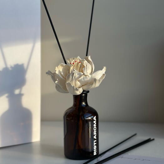 Диффузор для дома 120 мл с цветком аромат Тюльпаны