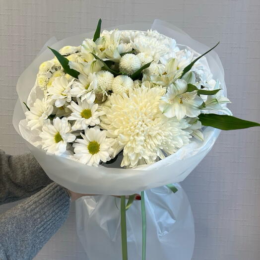 Букет «Легкость белого»