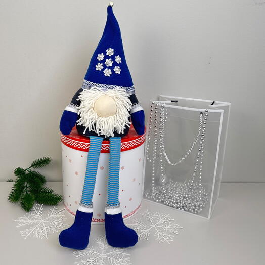 Новогодний сувенир Гном ручной  работы синий