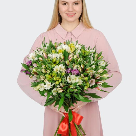 Букет из 25-ти альстромерий