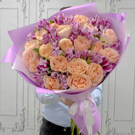 Букет "💜Ягодный капучино 💜". Очень красивый букет 😍 пионовидная роза и Альстромерия в кремово - сиреневых оттенках
