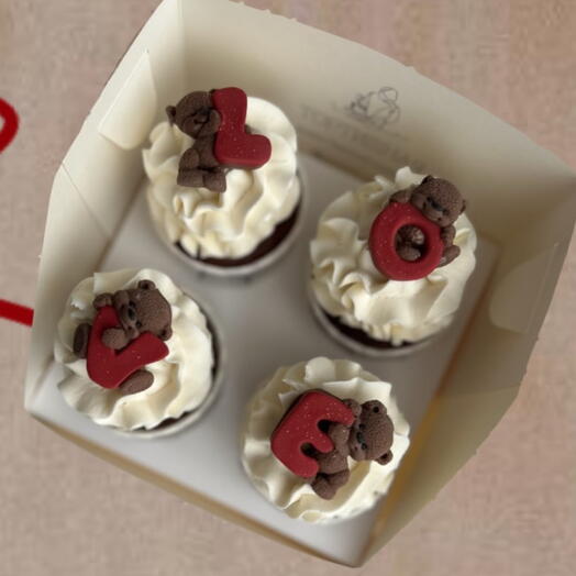 Набор капкейков LOVE