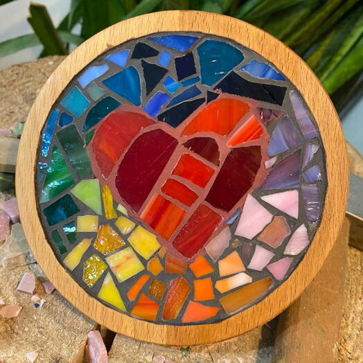 Электронный сертификат на Мастер-класс "Подставка под горячее из витражного стекла"