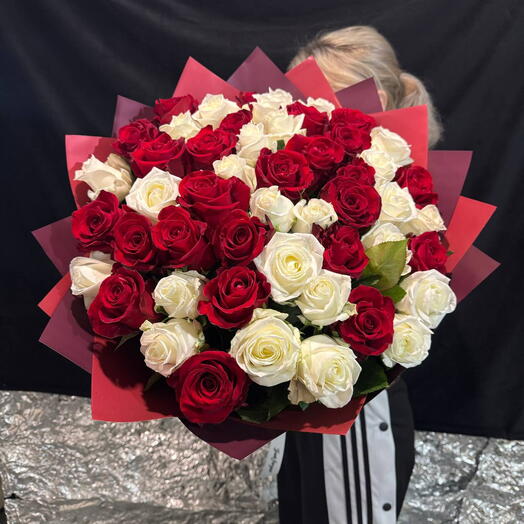 51 роза