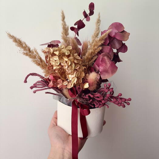Claret gold