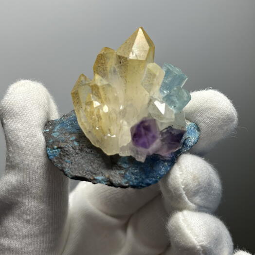 Композиция из камней и кристаллов Coolcrystals 011: шаттукит, аквамарин, аметист, гошенит, кварц