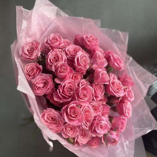 Букет из кустовых розовых розочек 🌸