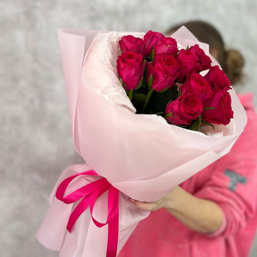 Букет из 11 Кенийских роз/Доставка цветов Магнитогорск/Цветы в Магнитогорске