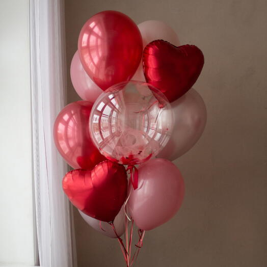 Связка воздушных шаров «First Love» | 11 шаров, 1 груз