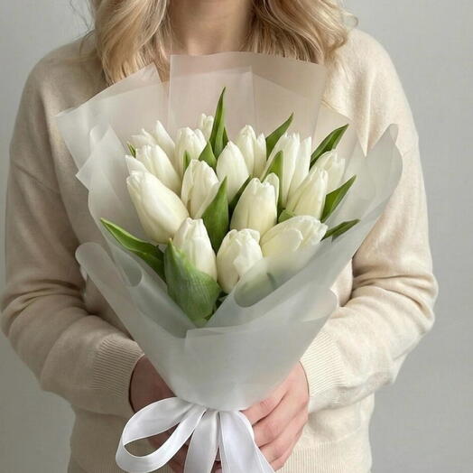 Белые тюльпаны 15шт