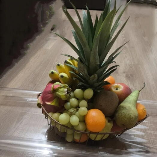 Корзина с фруктами