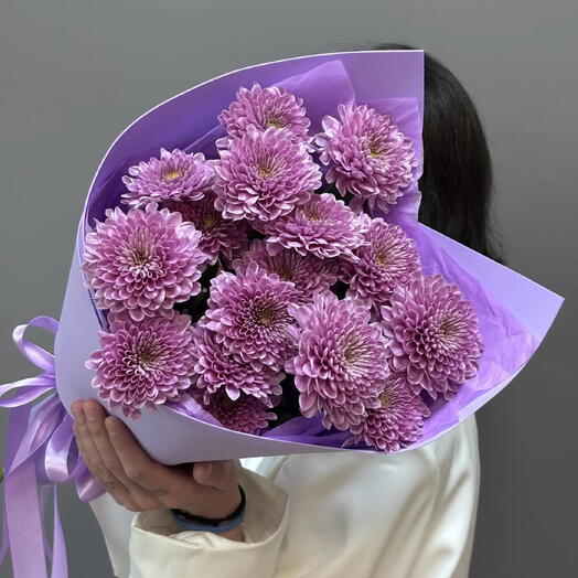 Букет из 3 лиловых хризантем