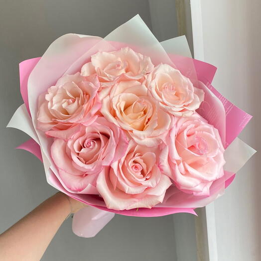 Нежный букет из 7 розовых роз🩷🌸