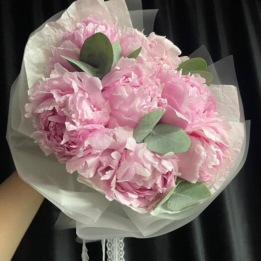 Букет из 7 пионов 🌸