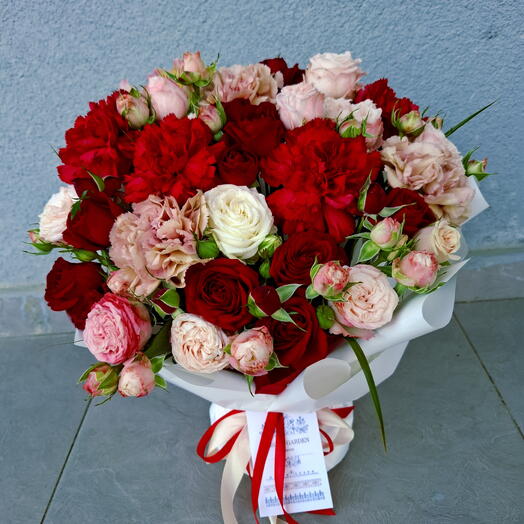 Mix flowers composition