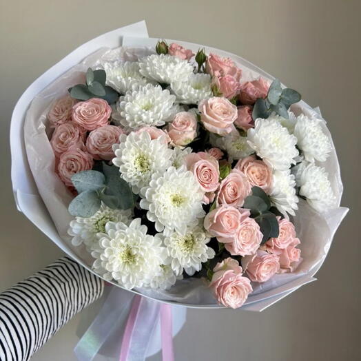 Хризантема с кустовыми розами 🌸