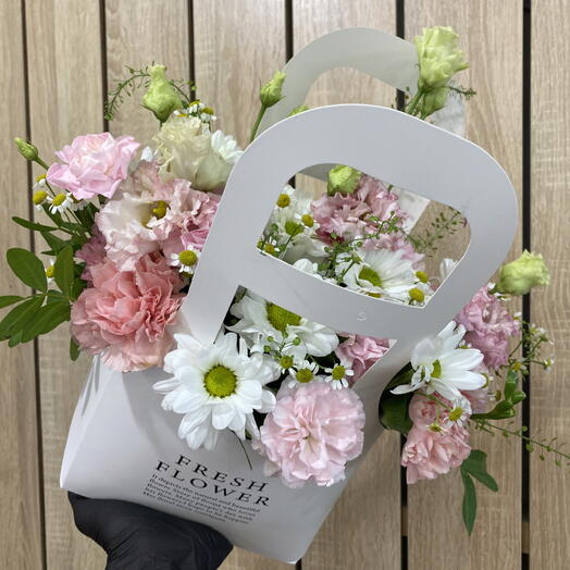 Цветочная Композиция с Ромашками и Диантусами🌸