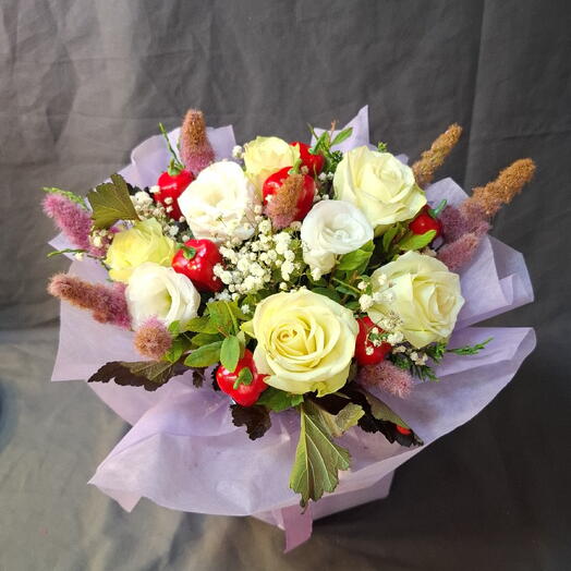 Сиреневый тортик с белыми розами 💐