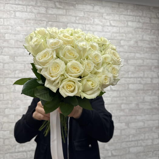 31 белая Роза 🥰