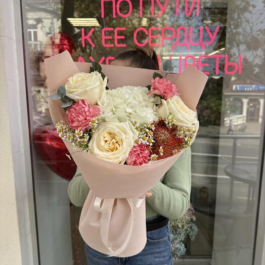 Нежный сборный букет 💐