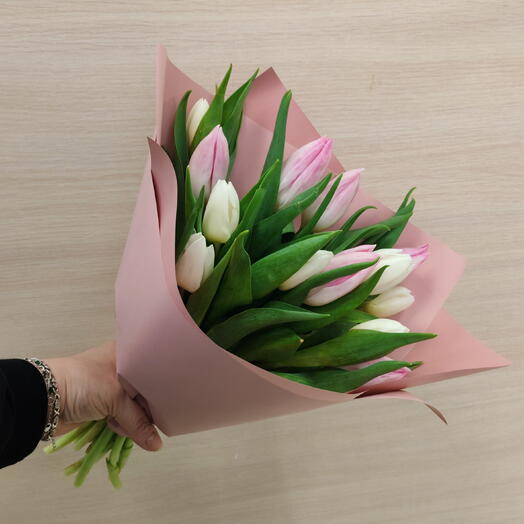 Букет тюльпанов 💕🩷💗