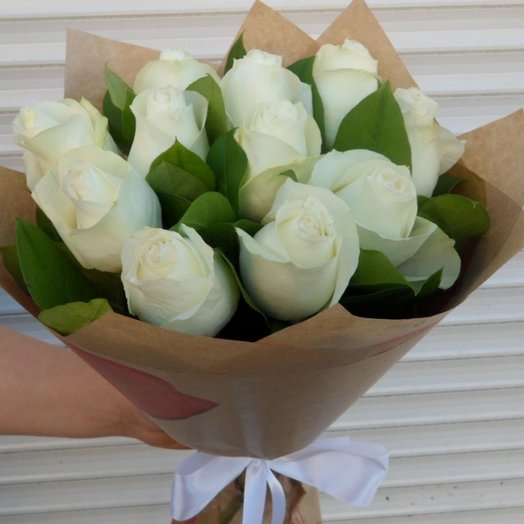 White roses