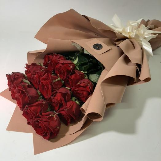 Ramo de 15 rosas rojas
