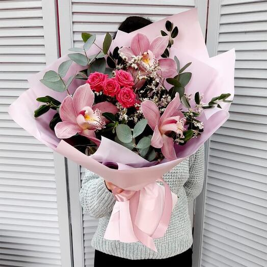 Ramo con orquídeas " ¡Lo mejor de todo !"