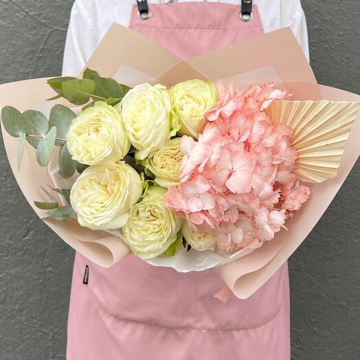 Bouquet of pink Hydrangea and white peony roses