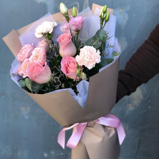 Букет нежность в крафте