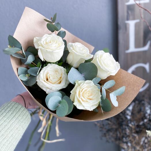 Bouquet with white roses and eucalyptus