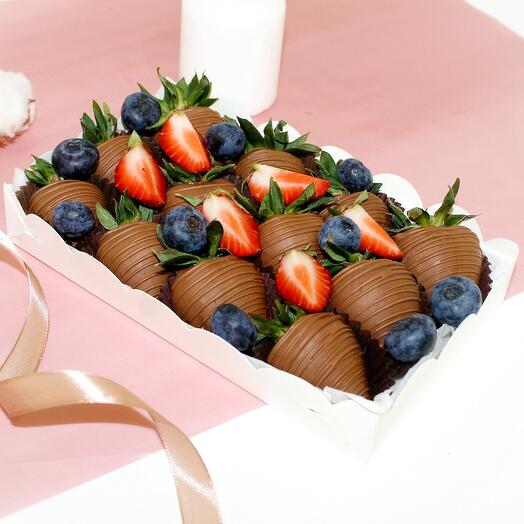Клубника в шоколаде "Soft " (12-15 шт)