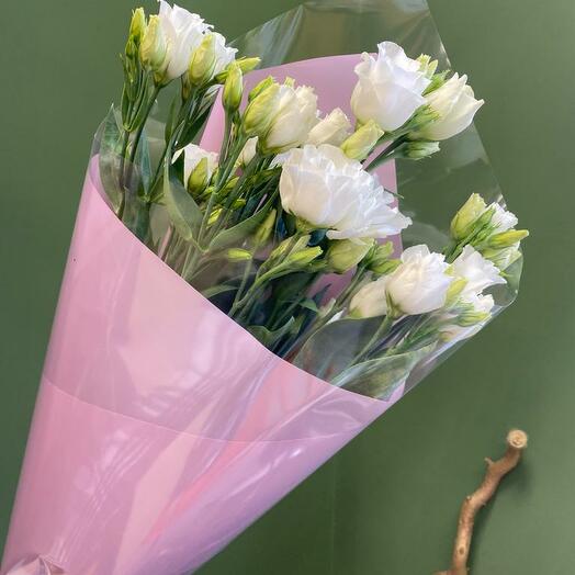 Lisianthus in the design