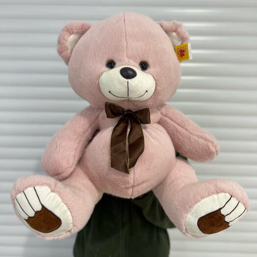 Нежно-розовый медведь